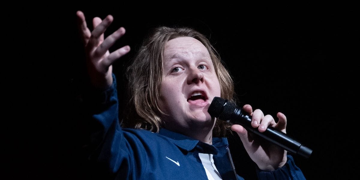 Who is Lewis Capaldi Dating?